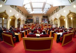 DOMÁCÍ - PRAHA - MAGISTRÁT - 1. MIMOØÁDNÉ ZASEDÁNÍ ZASTUPITELSTVA